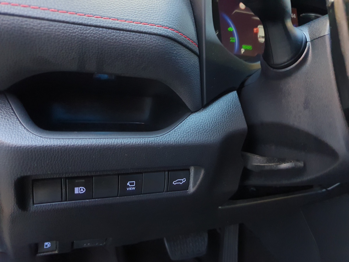 TOYOTA RAV4 2.5 HDF PLUG-IN SQUARE COLLECTION AWD-I LOUNGE PREMIUM