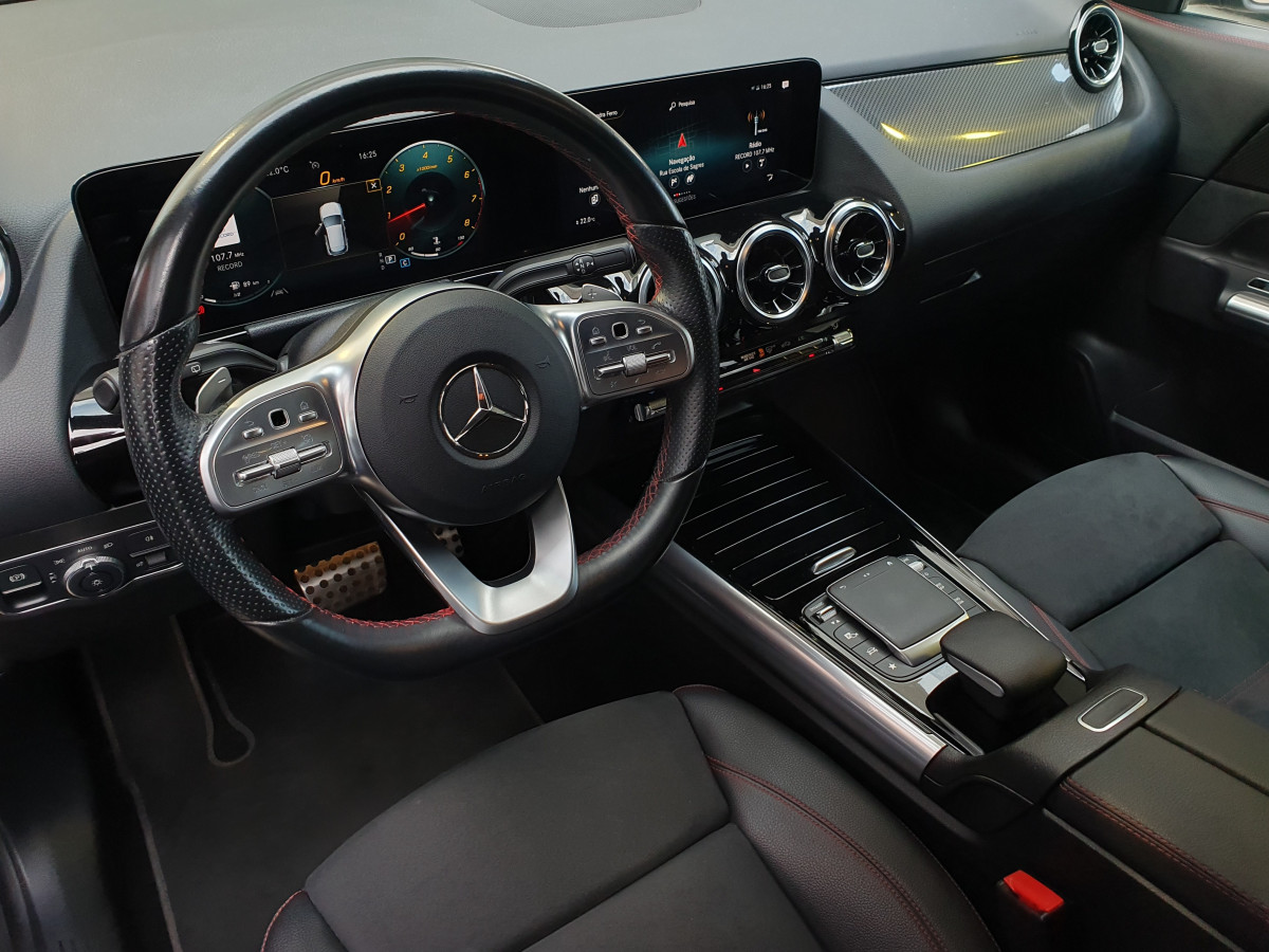 MERCEDES GLA 200 AMG LINE AUTO