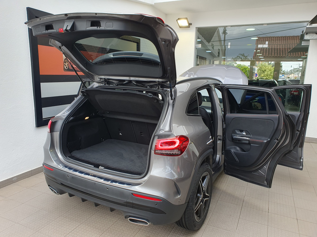 MERCEDES GLA 200 AMG LINE AUTO