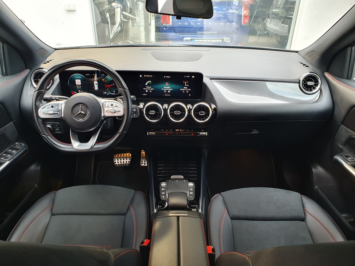 MERCEDES GLA 200 AMG LINE AUTO