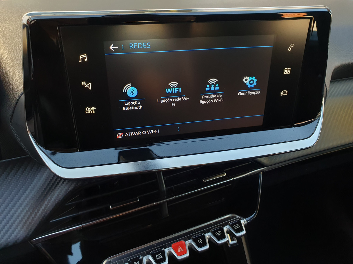 PEUGEOT 2008 1.2 PURETECH ACTIVE PACK