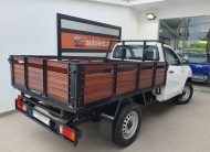TOYOTA HILUX 2.4 D-4D 2WD