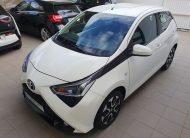 TOYOTA AYGO 1.0 X-PLAY X-TOUCH