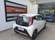 TOYOTA AYGO 1.0 X-PLAY X-TOUCH