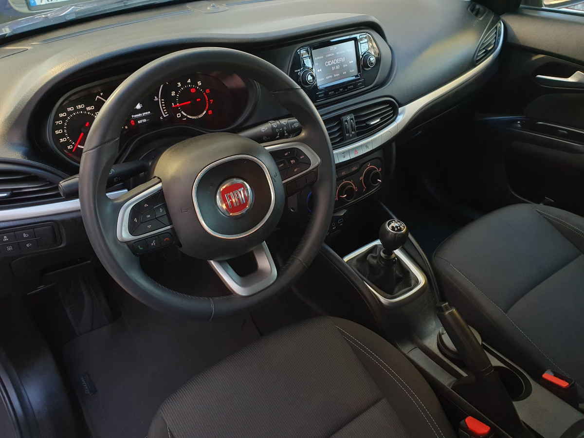 FIAT TIPO 1.4 LOUNGE
