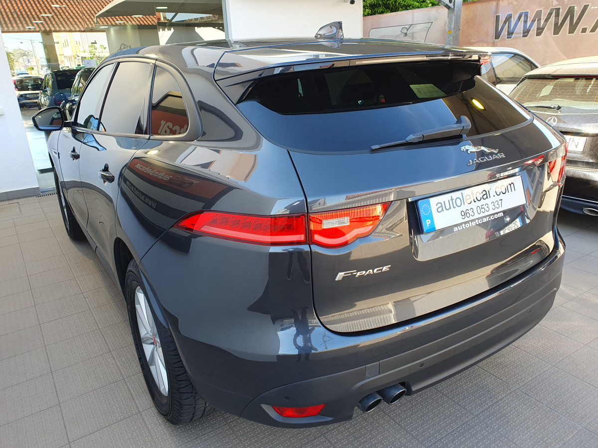 JAGUAR F-PACE 2.0 D PURE AUTO