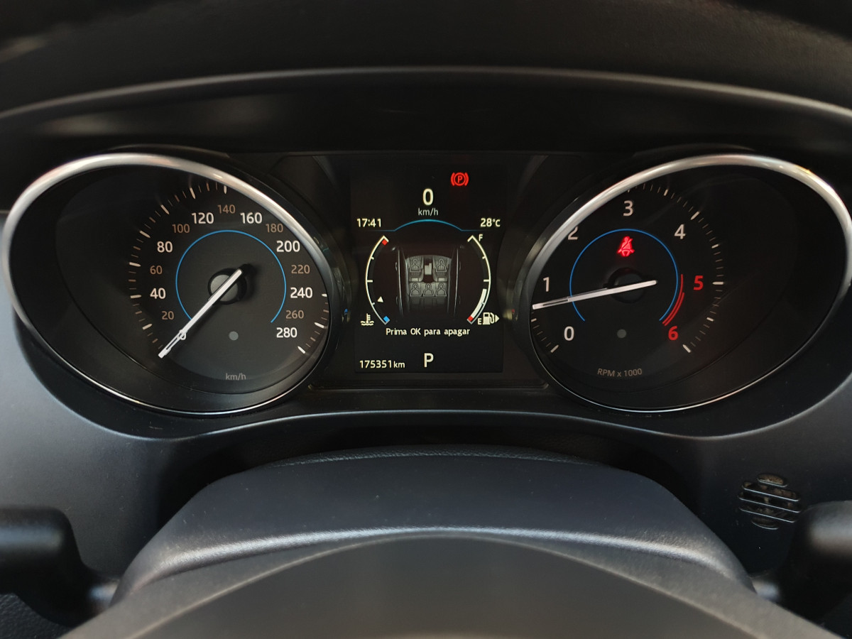 JAGUAR F-PACE 2.0 D PURE AUTO