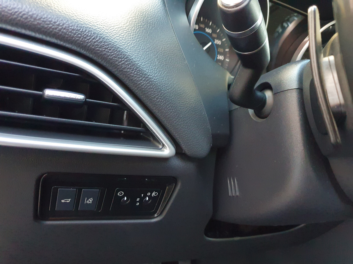 JAGUAR F-PACE 2.0 D PURE AUTO