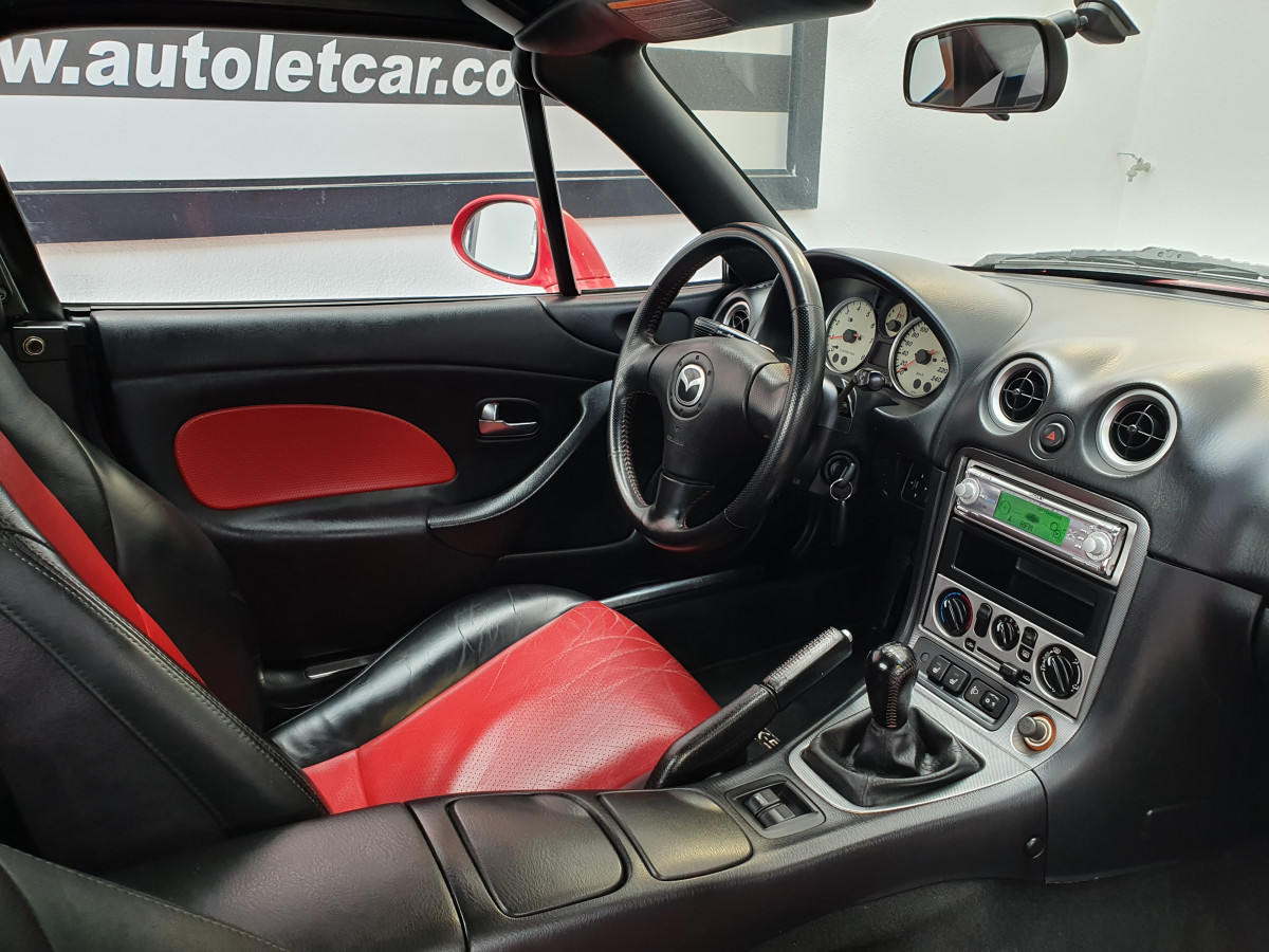 Mazda MX-5 1.6 16V