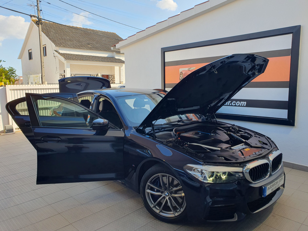 BMW 530 E IPERFOMANCE AUTO SDRIVE PACK M