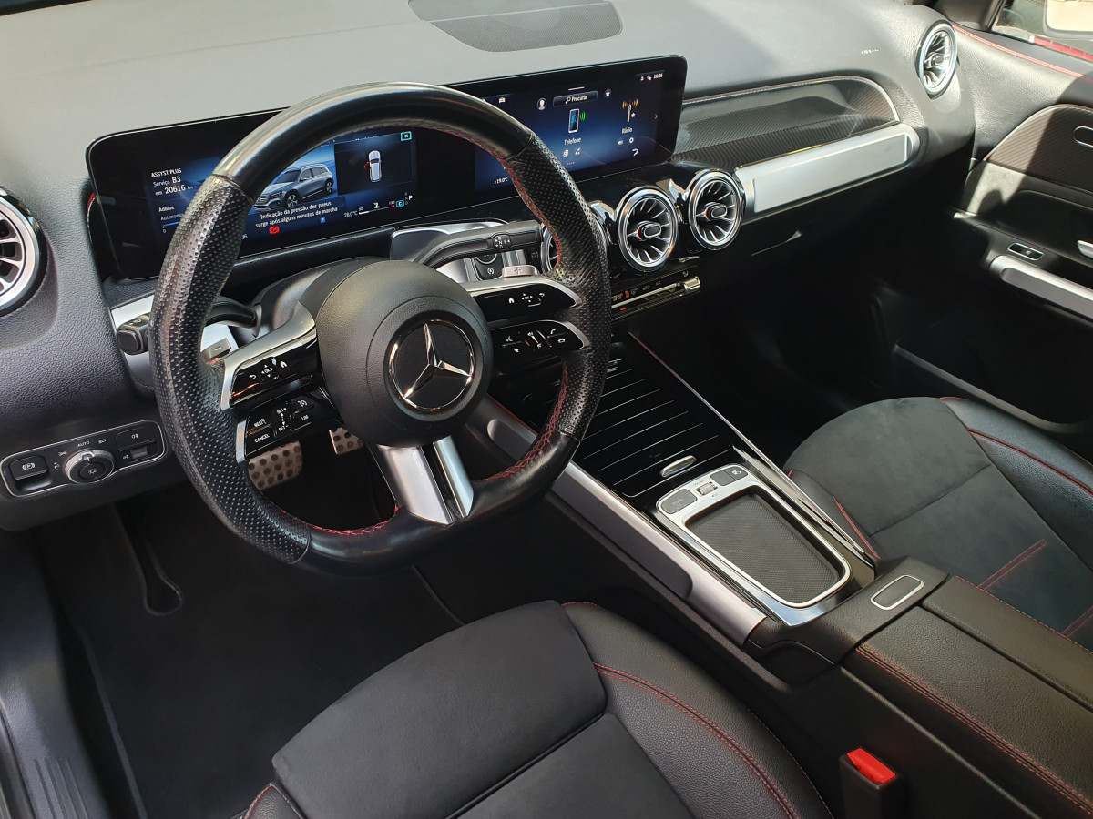 MERCEDES GLB 200 D AMG AUTO