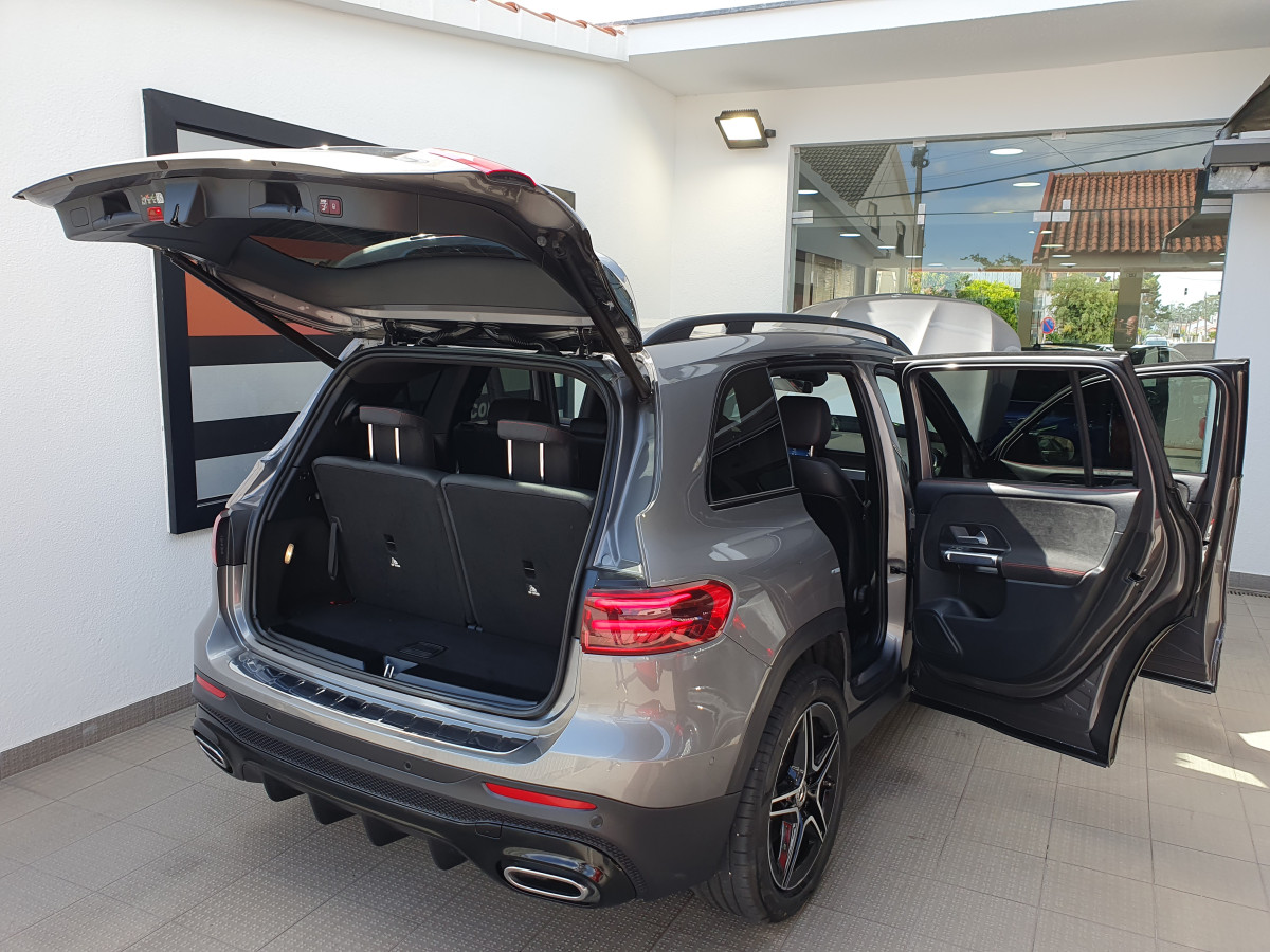MERCEDES GLB 200 D AMG AUTO
