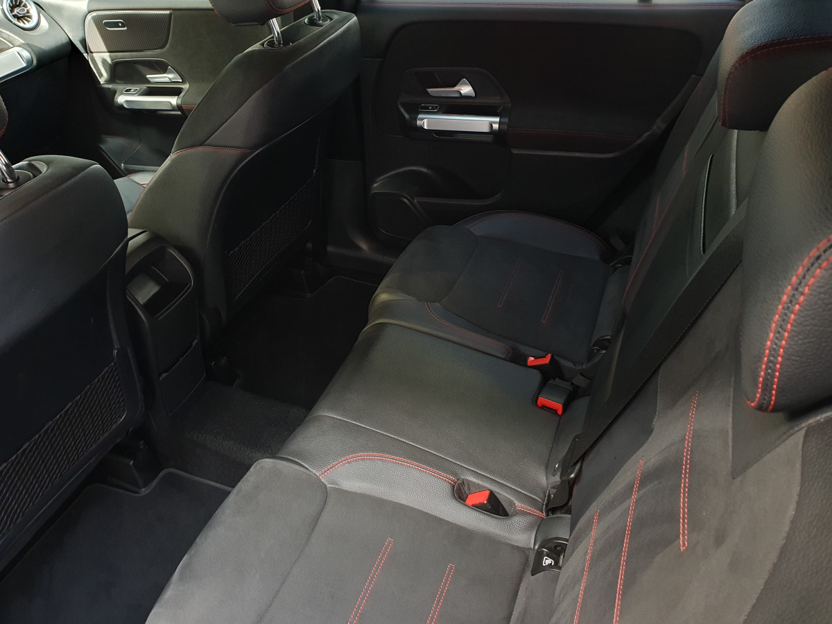 MERCEDES GLB 200 D AMG AUTO
