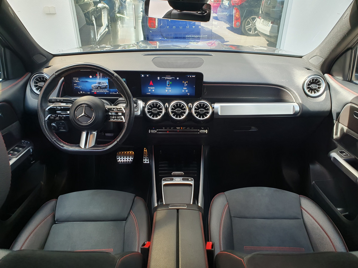 MERCEDES GLB 200 D AMG AUTO