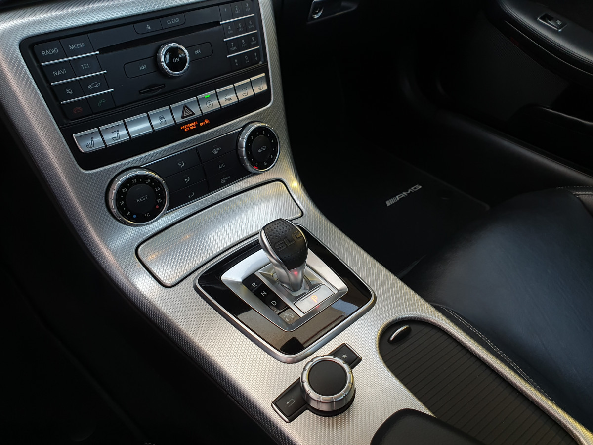 MERCEDES SLC 180 AMG AUTO
