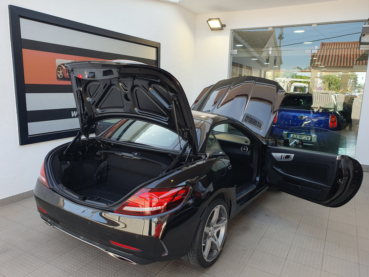MERCEDES SLC 180 AMG AUTO