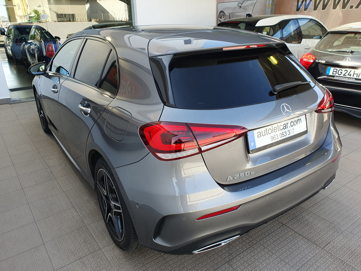 MERCEDES A 250 E AMG LINE