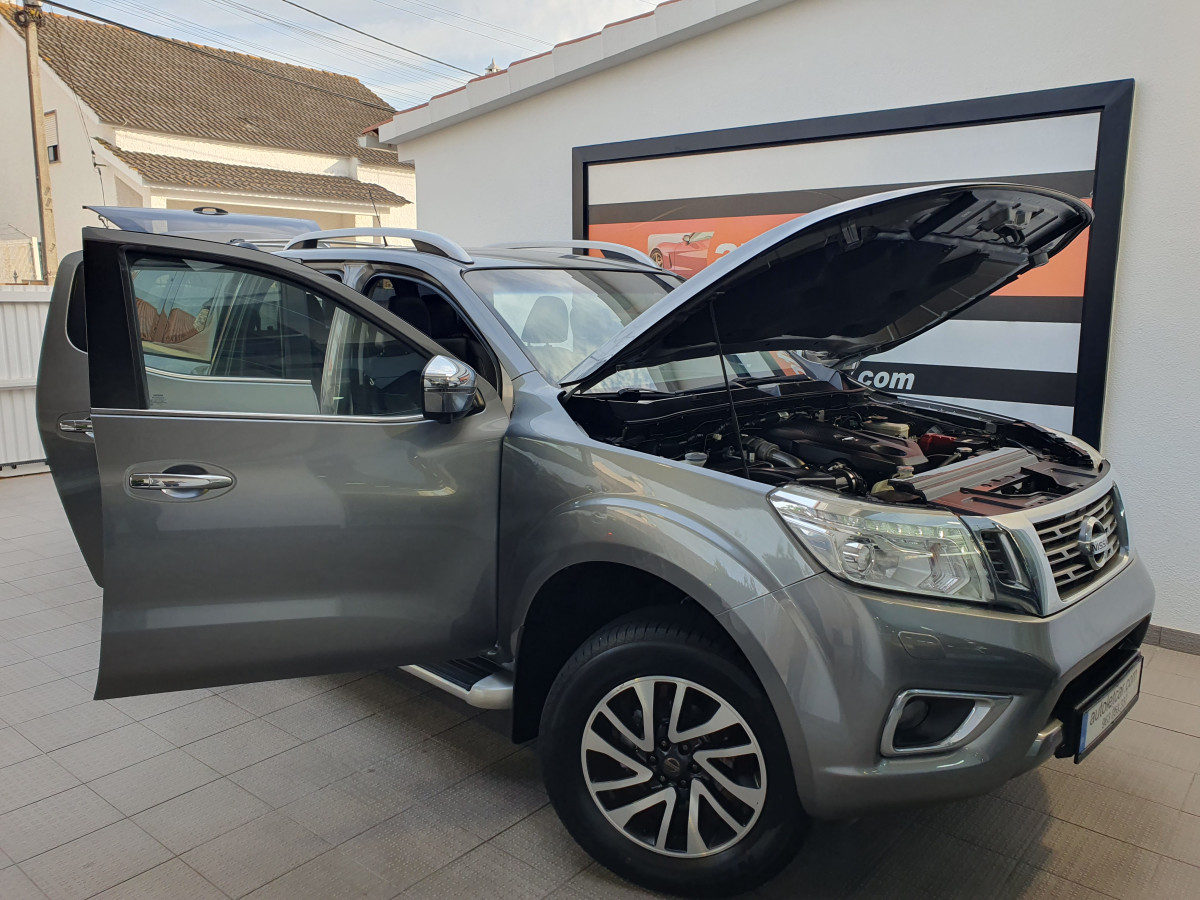 NISSAN NAVARA 2.3 DCI 4WD CD TEKNA