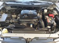 MITSUBISHI L200 2.5 D CD AC 4WD