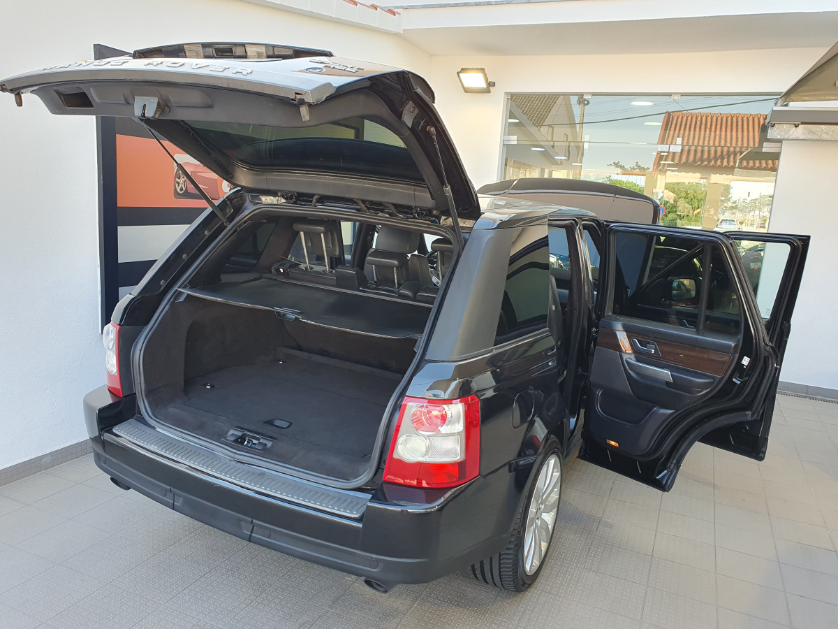 LAND ROVER RANGE ROVER SPORT 2.7 TDV6 HSE