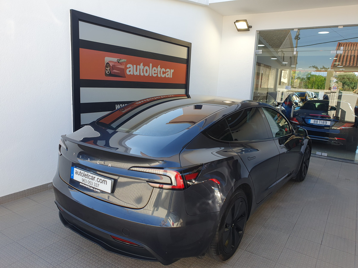 TESLA MODEL 3 STANDARD RANGE PLUS RWD