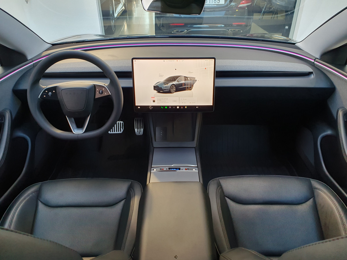 TESLA MODEL 3 STANDARD RANGE PLUS RWD