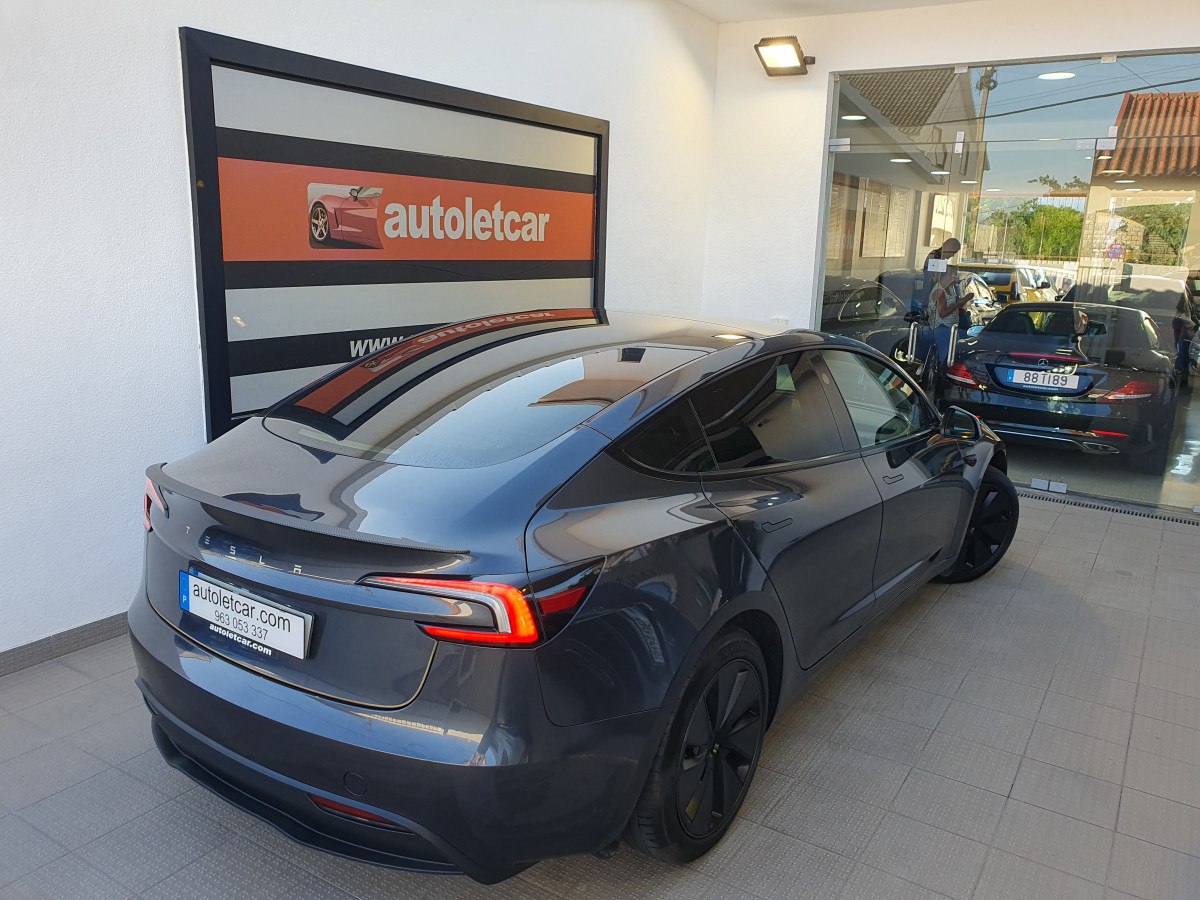 TESLA MODEL 3 STANDARD RANGE PLUS RWD