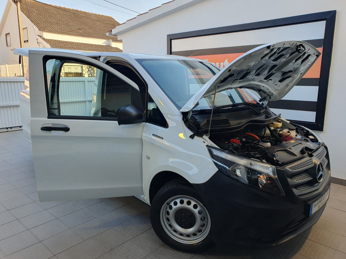 MERCEDES EVITO 111 LONGA
