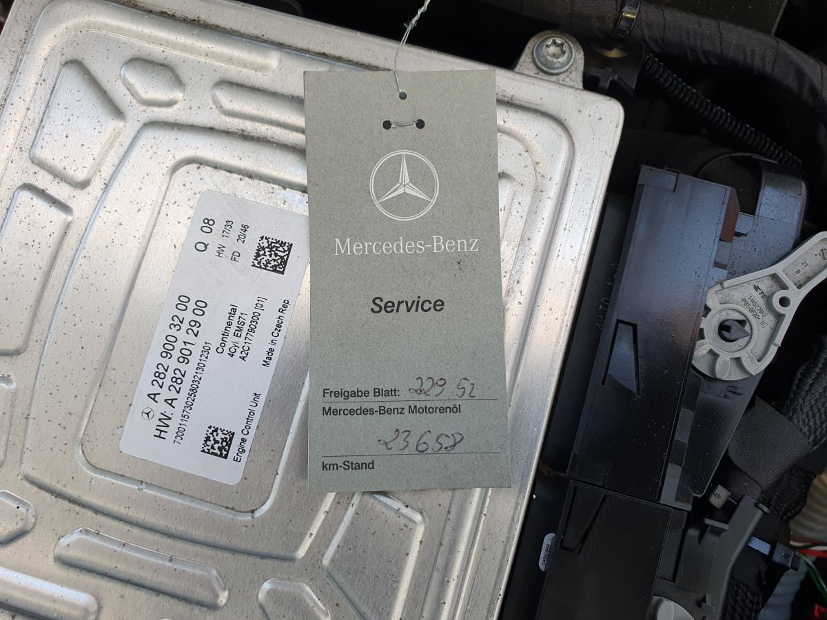 MERCEDES A 250 E AMG LINE