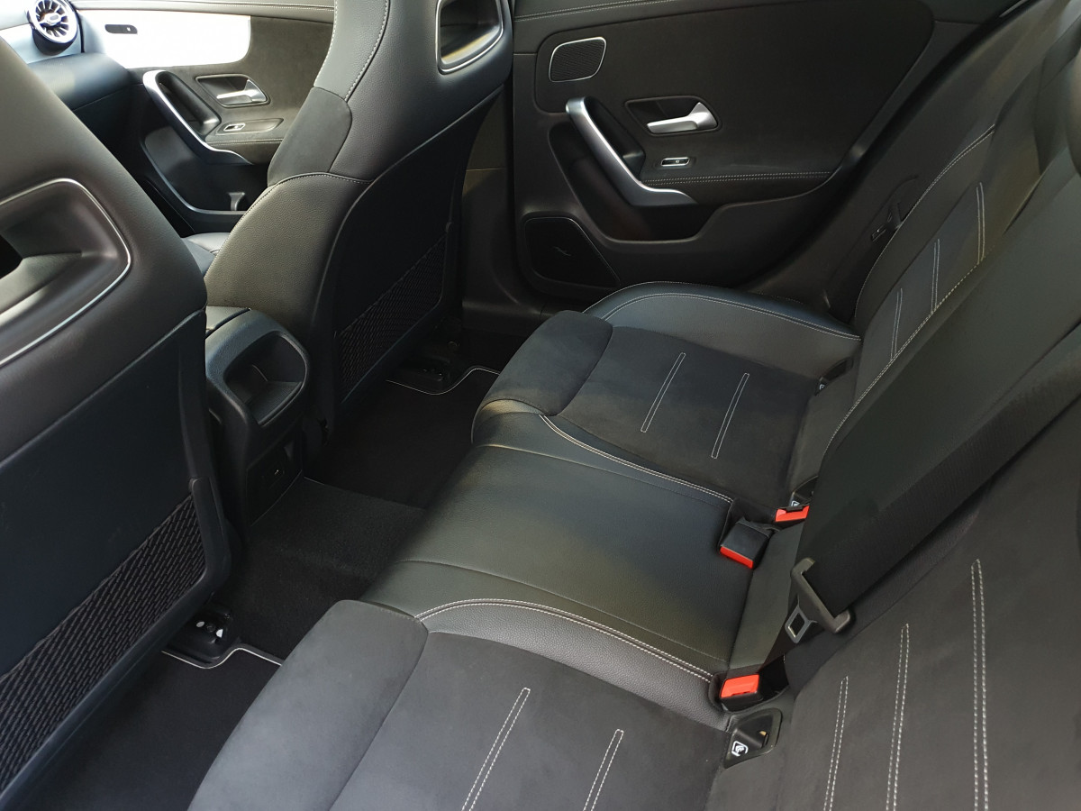 MERCEDES A 250 E AMG LINE