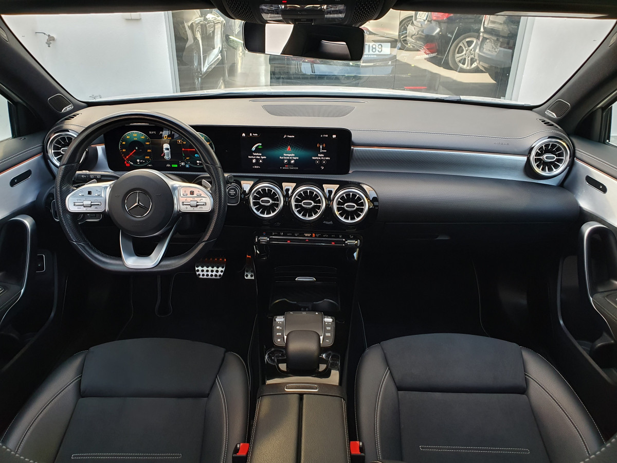 MERCEDES A 250 E AMG LINE