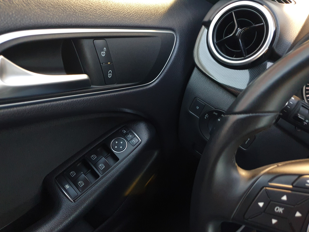 MERCEDES B 180 CDI STYLE