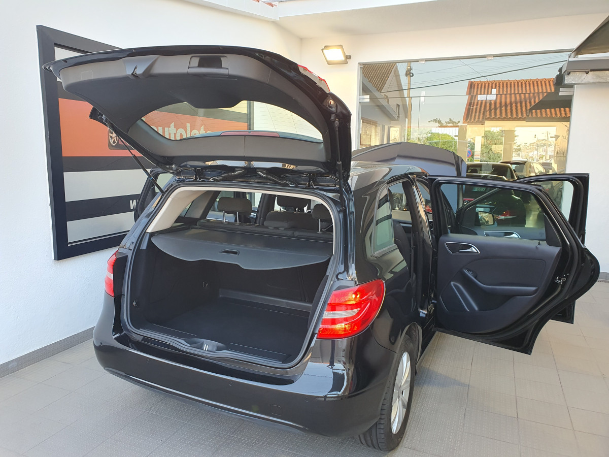 MERCEDES B 180 CDI STYLE