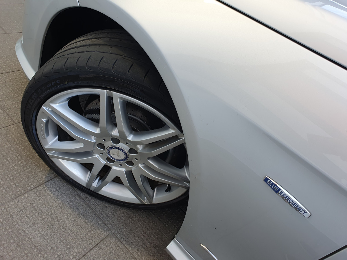 MERCEDES E 250 CDI AVANTGARDE AMG LINE