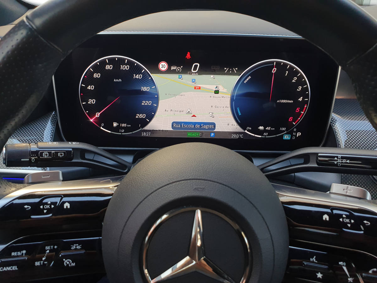 MERCEDES GLC 300 DE 4MATIC AMG LINE