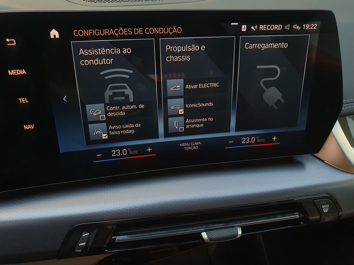 BMW X1 25 E XDRIVE AUTO M SPORT PACK