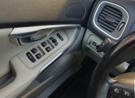 VOLVO V40 D2 OCEAN RACE CROSS COUNTRY