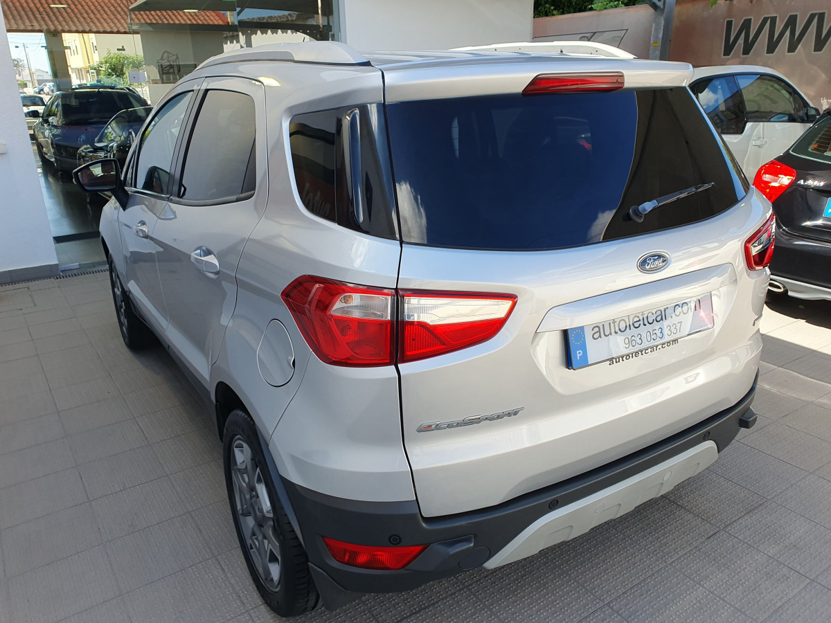 FORD ECOSPORT 1.0 ECOBOOST TITANIUM