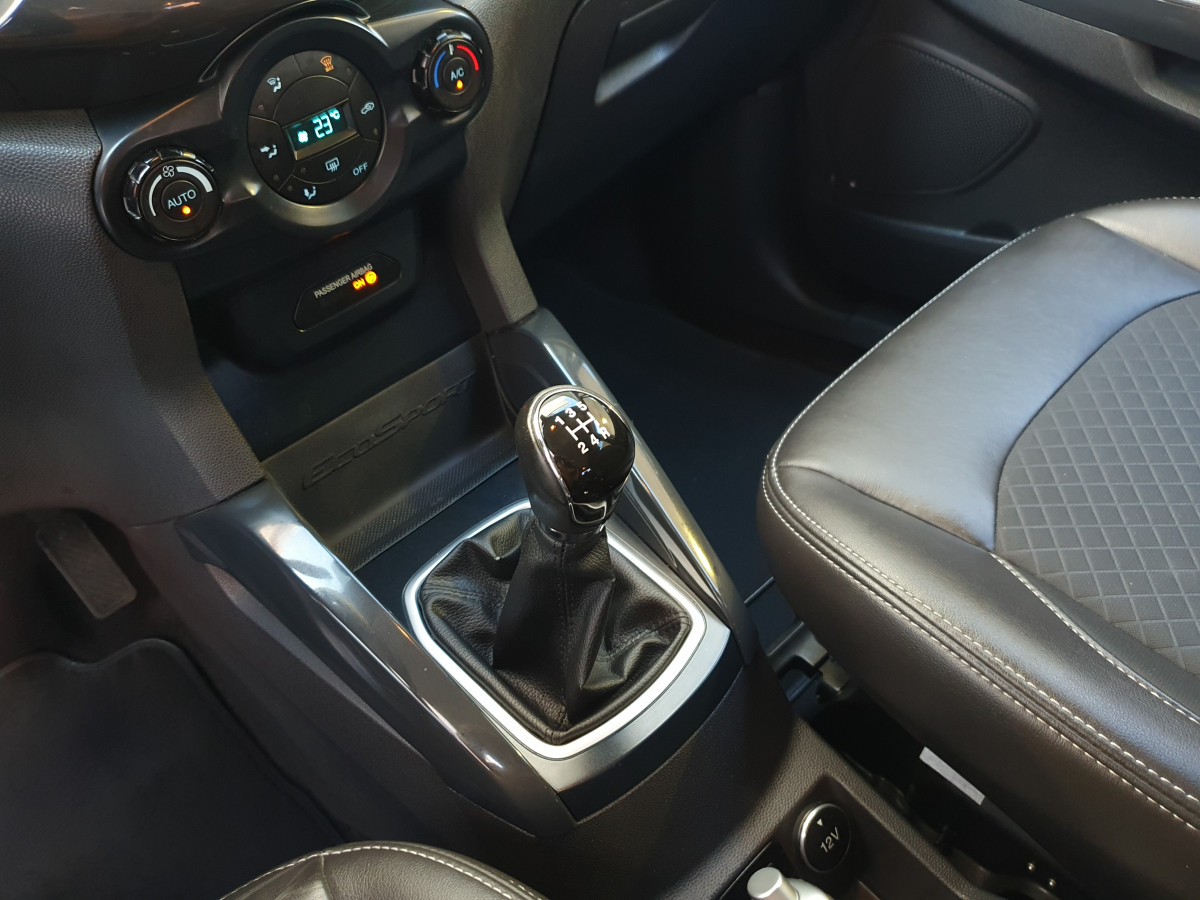FORD ECOSPORT 1.0 ECOBOOST TITANIUM