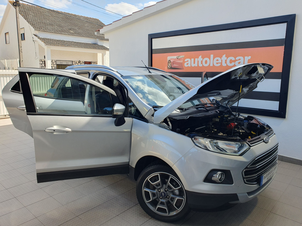 FORD ECOSPORT 1.0 ECOBOOST TITANIUM