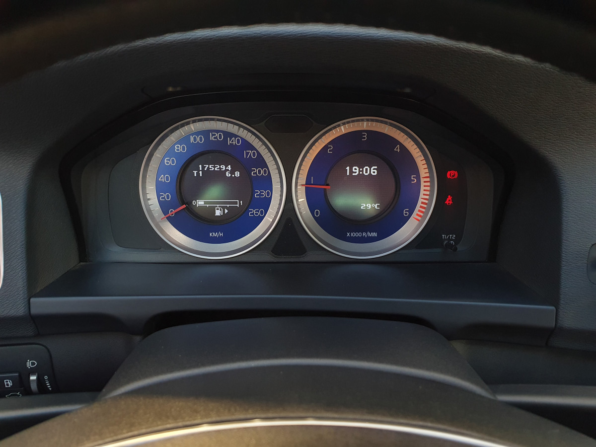 VOLVO S 60 D2 RDESIGN