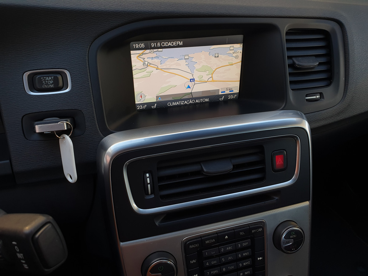 VOLVO S 60 D2 RDESIGN