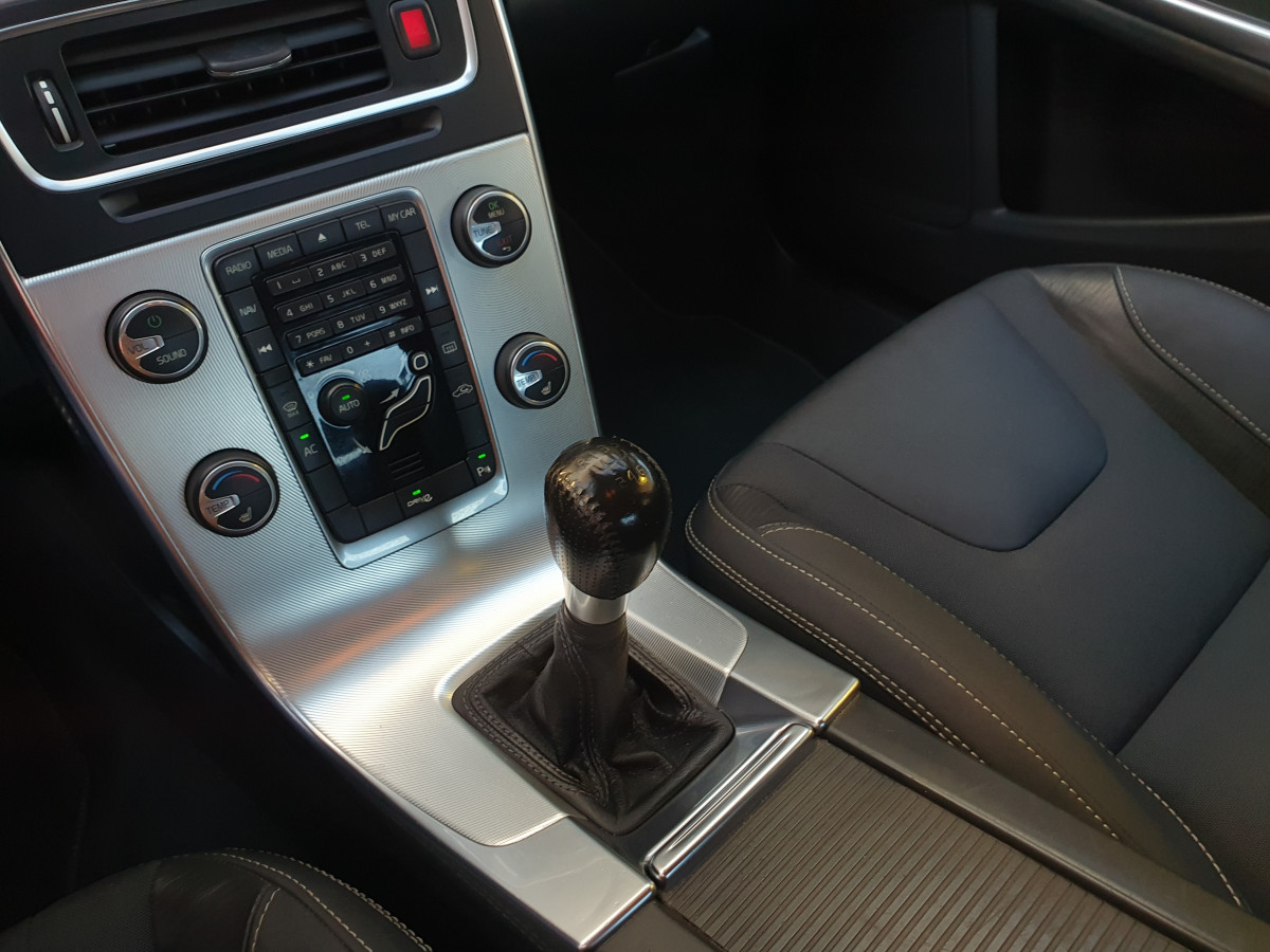 VOLVO S 60 D2 RDESIGN