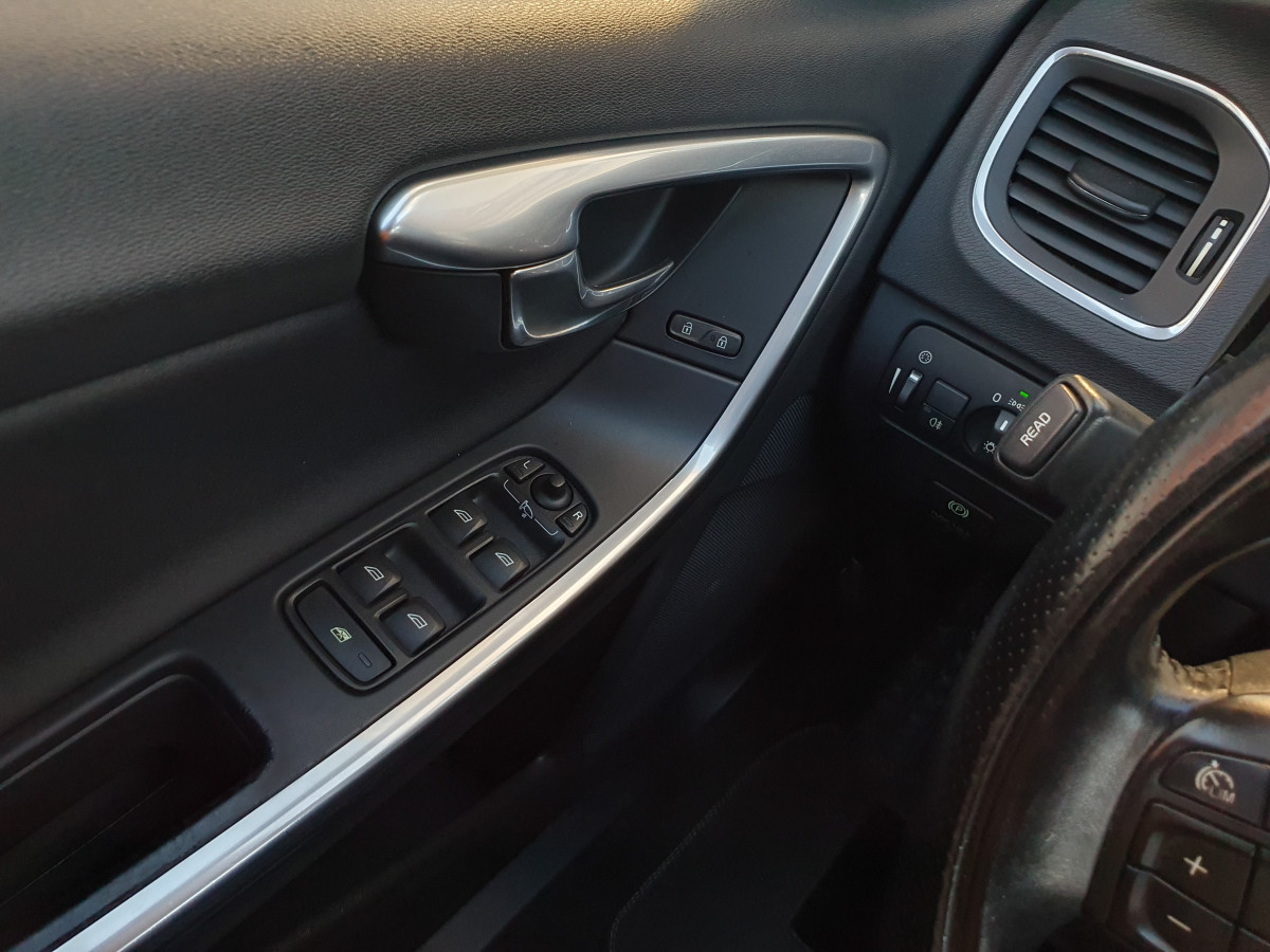VOLVO S 60 D2 RDESIGN