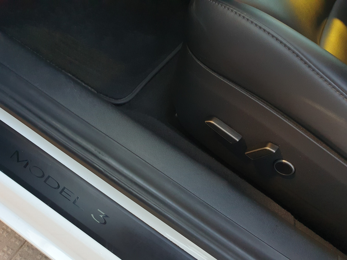 TESLA MODEL 3 PERFORMANCE DUAL MOTOR AWD