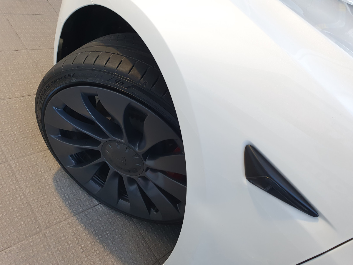 TESLA MODEL 3 PERFORMANCE DUAL MOTOR AWD