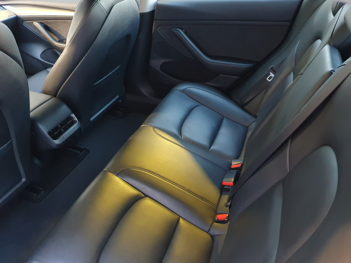 TESLA MODEL 3 PERFORMANCE DUAL MOTOR AWD