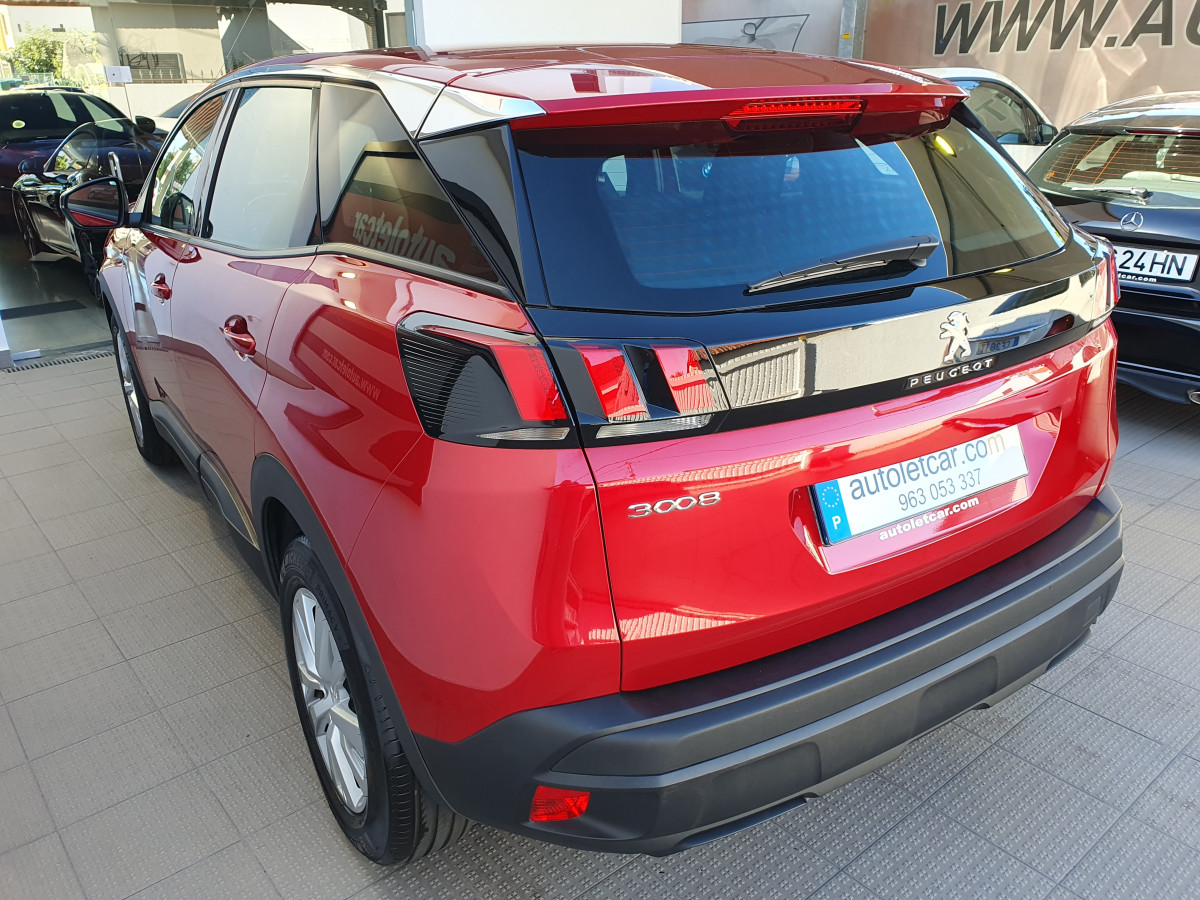PEUGEOT 3008 1.2 PURETECH
