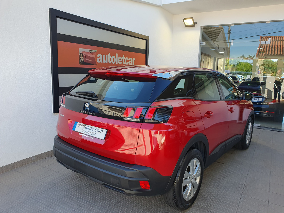 PEUGEOT 3008 1.2 PURETECH