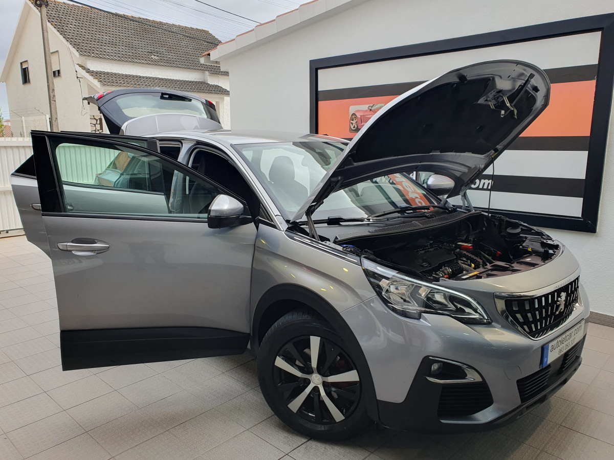 PEUGEOT 3008 1.6 BLUEHDi